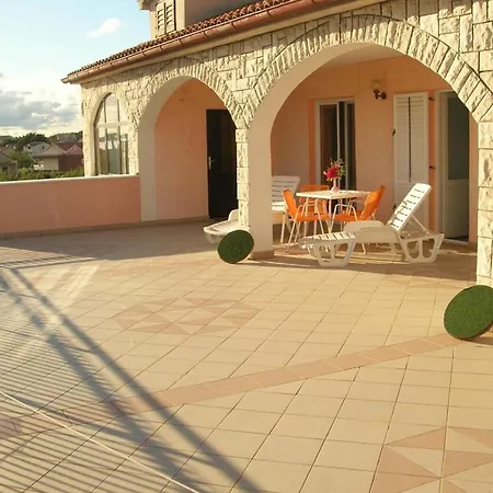 With Terrace And Sea View Lejlighed Brodarica (Sibenik-Knin)