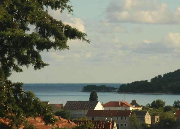 דירה With Terrace And Sea View ברודאריצה